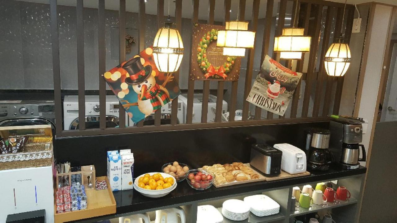 J-Honor Guesthouse Szöul Kültér fotó