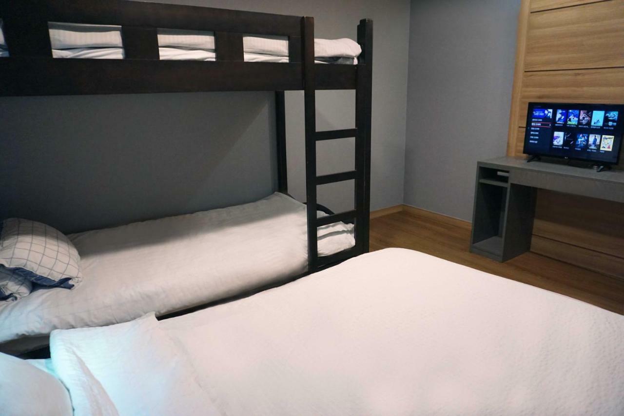 J-Honor Guesthouse Szöul Kültér fotó