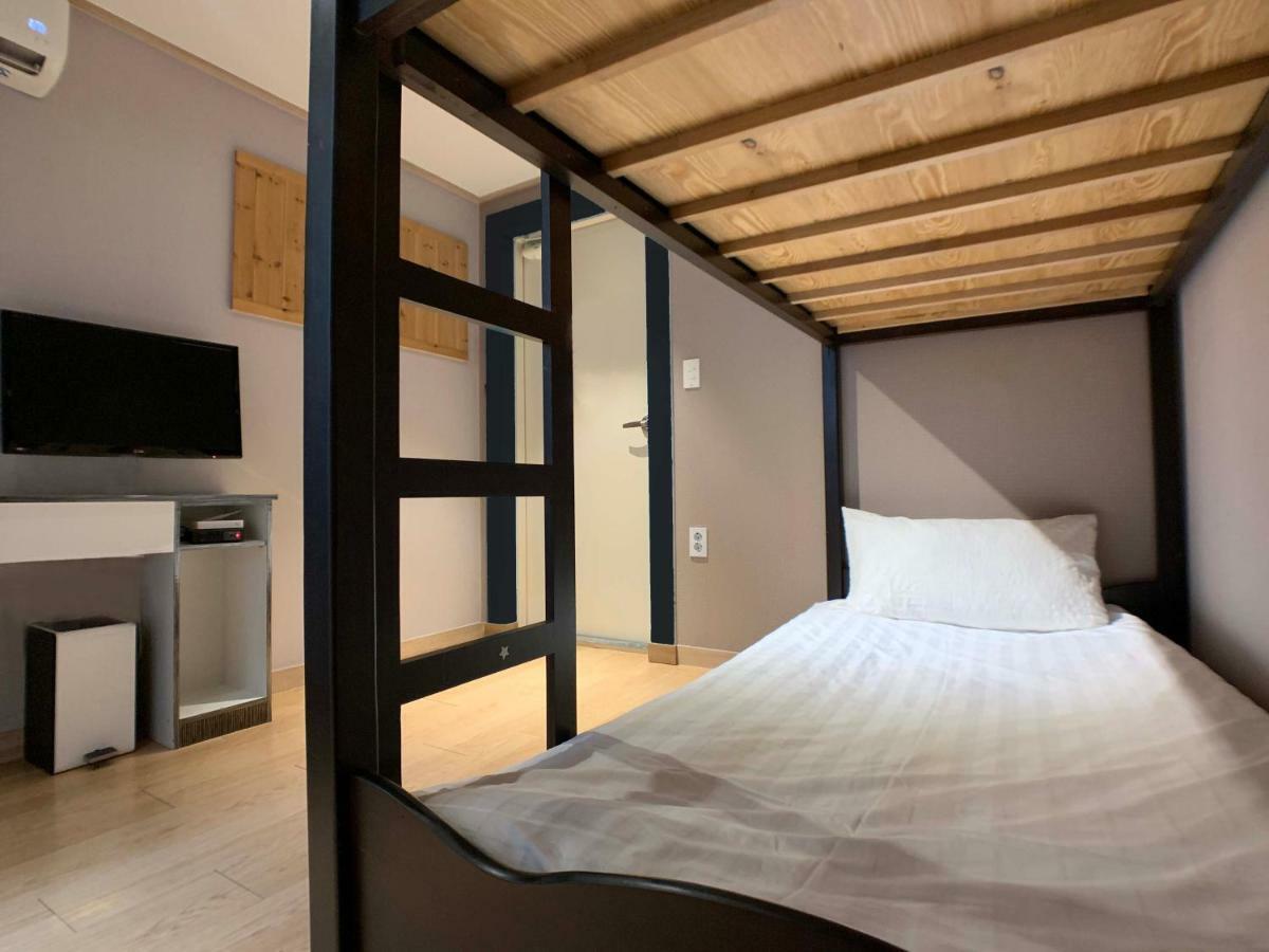 J-Honor Guesthouse Szöul Kültér fotó