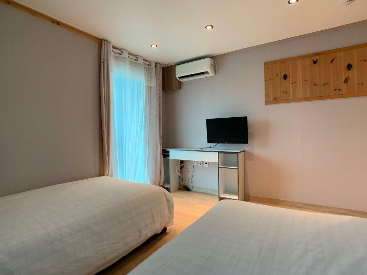 J-Honor Guesthouse Szöul Kültér fotó