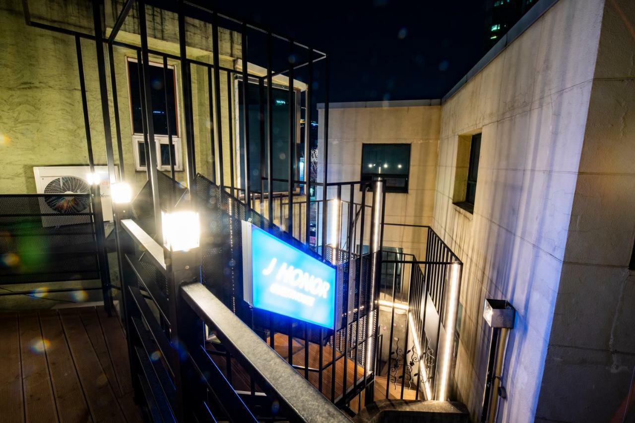 J-Honor Guesthouse Szöul Kültér fotó